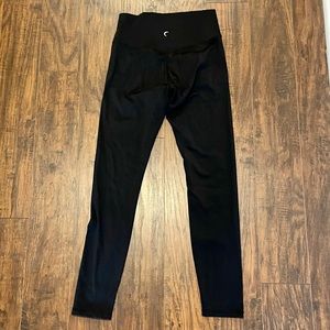 ZYIA Black Brilliant Hi-Rise Legging 28" Size 8-10